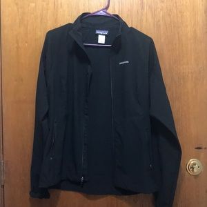 Patagonia soft shell windbreaker